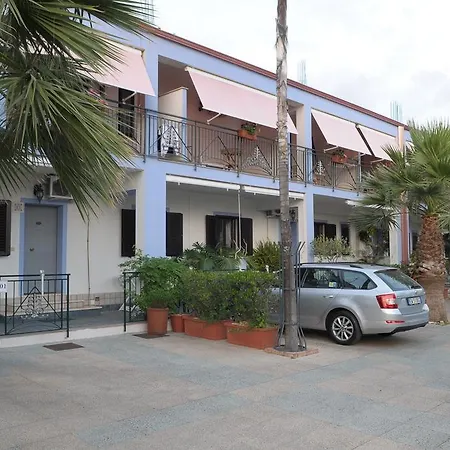 Hotel Blumentag Paola