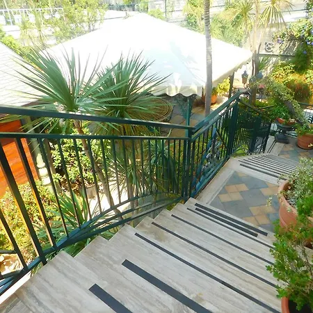 Hotel Blumentag Paola